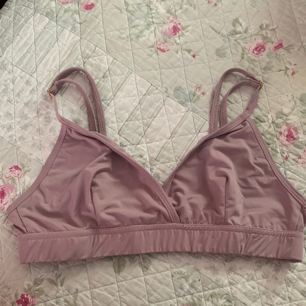 Wireless Triangle Bralette in Mauve Pink